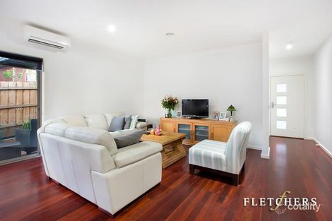 Property photo of 2/10 Station Road Montmorency VIC 3094