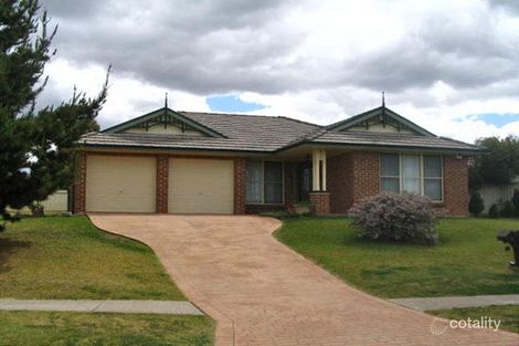 40 Gabriella Ave, Cecil Hills, NSW 2171