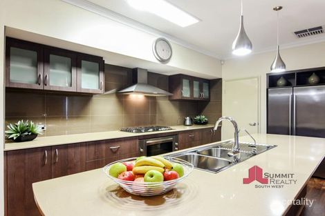Property photo of 4 Amber Lane Australind WA 6233