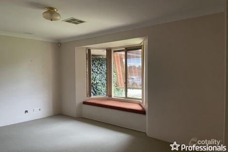 Property photo of 32 Grundy Way Thornlie WA 6108