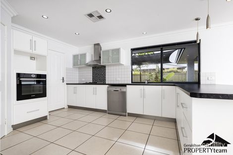 Property photo of 20 Mast Top Lookout Drummond Cove WA 6532