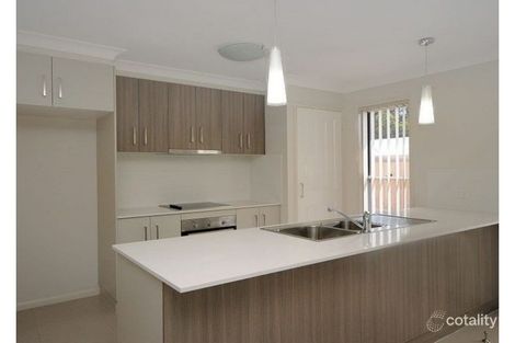Property photo of 2/10 McDowall Street Newtown QLD 4350