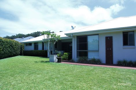 Property photo of 25 Green Bluff Road Sapphire Beach NSW 2450