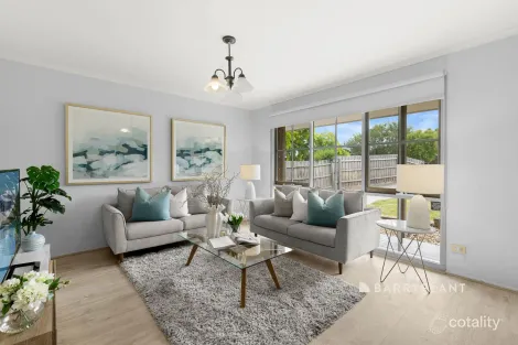 37 Garnet Cl, Narre Warren, VIC 3805