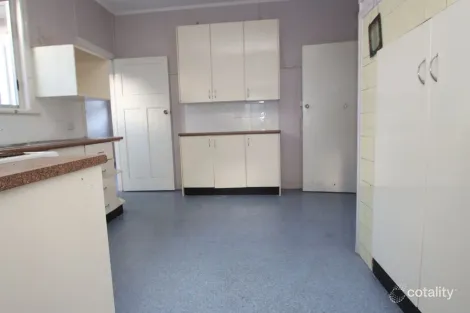 Property photo of 168 High Street Tenterfield NSW 2372
