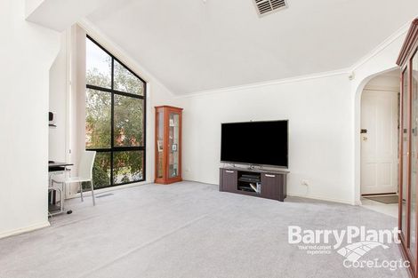 Property photo of 22 Edward Freeth Drive Endeavour Hills VIC 3802