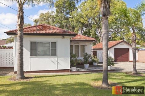 39 Magowar Rd, Pendle Hill, NSW 2145