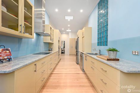 Property photo of 2 Thornbill Crescent Coromandel Valley SA 5051