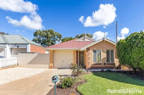 37 Castle Ct, Blakeview, SA 5114