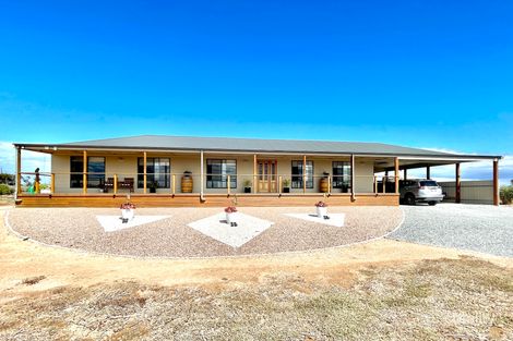 8 Laguna Ave, Ceduna Waters, SA 5690