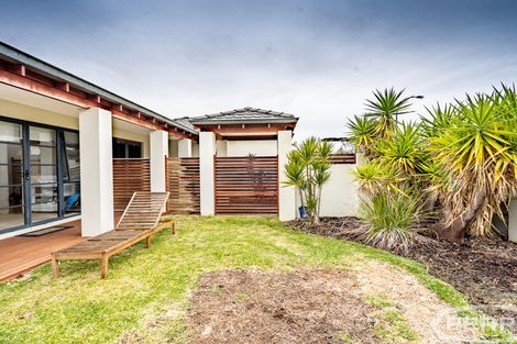 Property photo of 8 Grasshill Grange Halls Head WA 6210