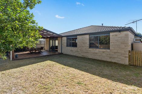 Property photo of 6 Victory Way Carrum Downs VIC 3201