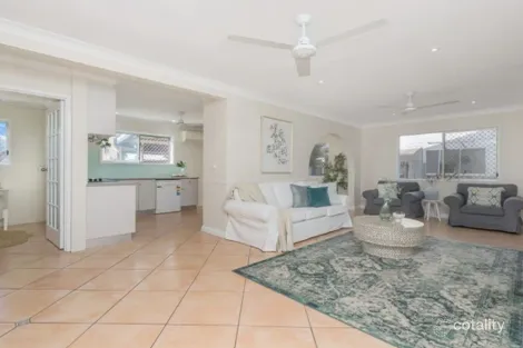 Property photo of 34 Jacaranda Crescent Annandale QLD 4814