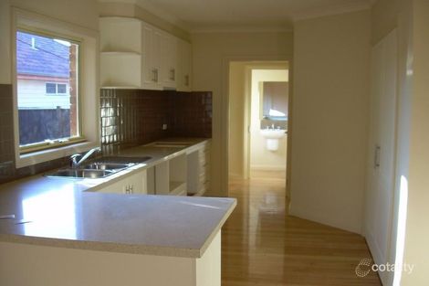 Property photo of 22 Peter Avenue Blackburn North VIC 3130