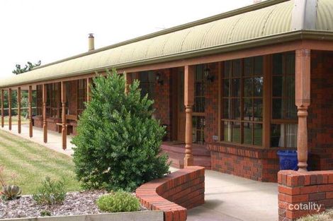 1523 Seaspray Rd, Seaspray, VIC 3851