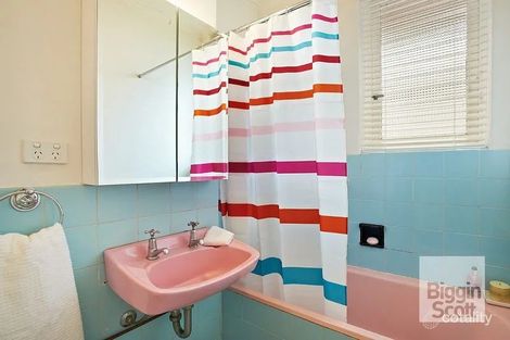 Property photo of 12/21 Bruce Street Toorak VIC 3142