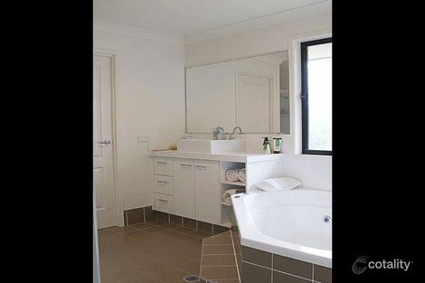 Property photo of 16 Native Olive Place Mount Crosby QLD 4306