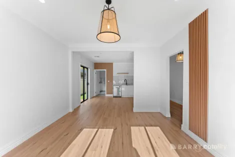 Property photo of 1/17 Vule Street St Albans VIC 3021