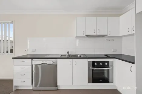 Property photo of 2/128 Worthing Street Wynnum QLD 4178