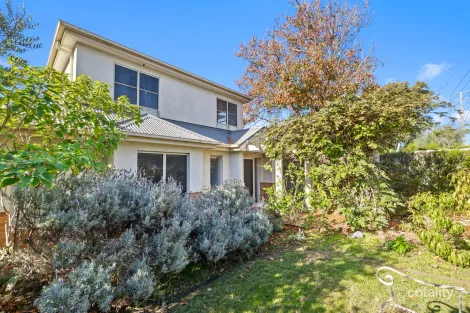 Property photo of 1/241 Como Parade East Parkdale VIC 3195