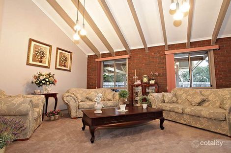 Property photo of 5 McMillan Court Hoppers Crossing VIC 3029