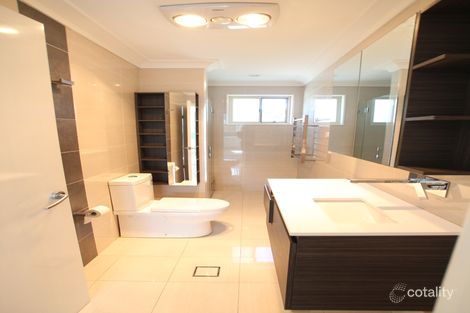 Property photo of 31 Flinders Street Fairfield West NSW 2165