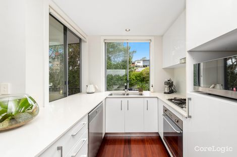 Property photo of 30 Hurd Terrace Morningside QLD 4170