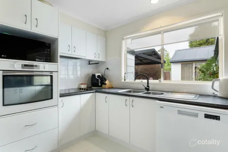 Property photo of 10 Acrux Drive Newlands Arm VIC 3875