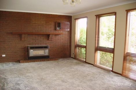 Property photo of 13 Saint James Drive Yinnar VIC 3869