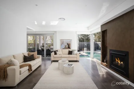 Property photo of 20 Ravenswood Rise Bella Vista NSW 2153