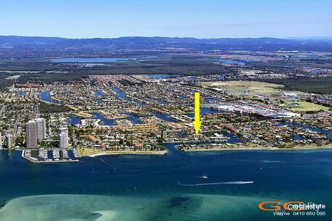 9/12 Canal Ave, Runaway Bay, QLD 4216