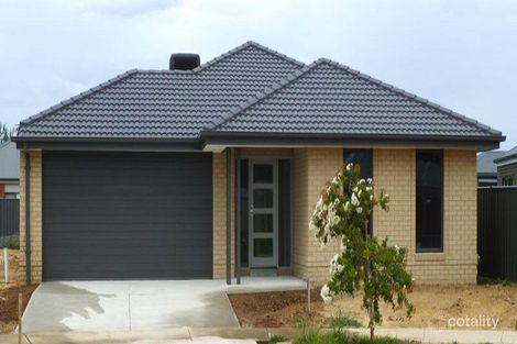 Property photo of 13 Nambrok Crescent Wangaratta VIC 3677