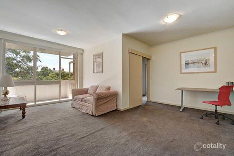 18/76-80 Grey St, St Kilda, VIC 3182