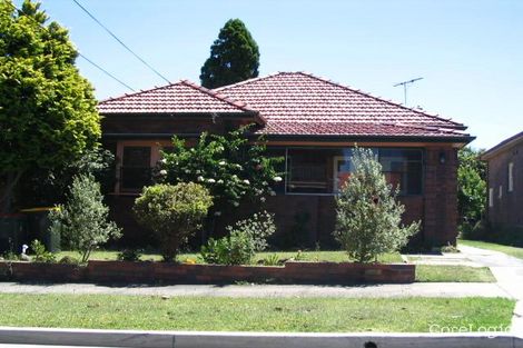 Property photo of 7 Duchess Avenue Rodd Point NSW 2046