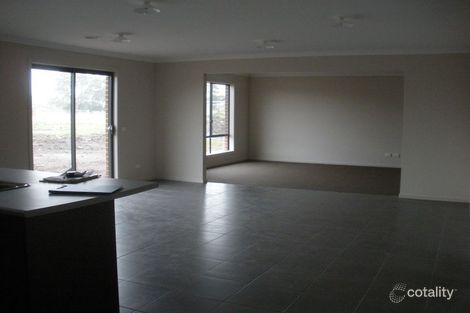 Property photo of 7 Damper Way Lynbrook VIC 3975