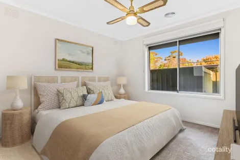 Property photo of 29 Coolibah Place Keysborough VIC 3173