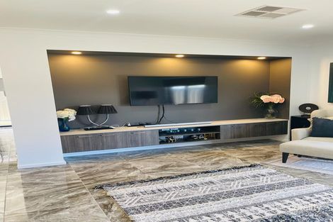 Property photo of 19 Goodison Grove Mount Cottrell VIC 3024