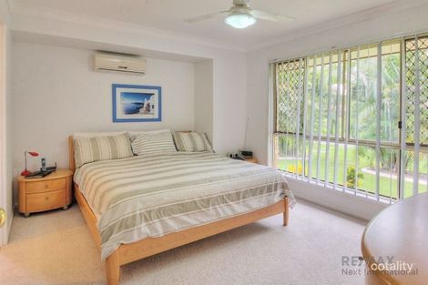 Property photo of 15 Greenways Esplanade Parkinson QLD 4115