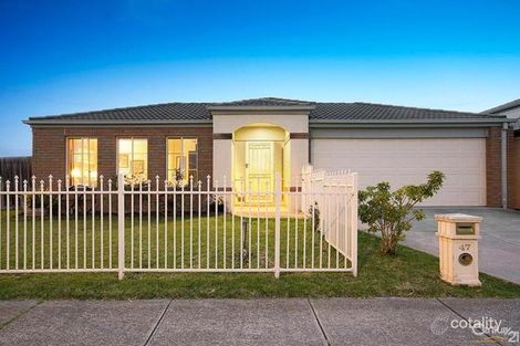 Property photo of 47 Community Parade Narre Warren South VIC 3805