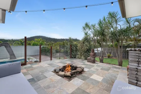 Property photo of 5 Allington Circuit Maudsland QLD 4210