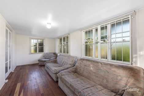 Property photo of 38 Alice Street Silkstone QLD 4304