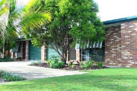 2 Palm Ave, Raceview, QLD 4305