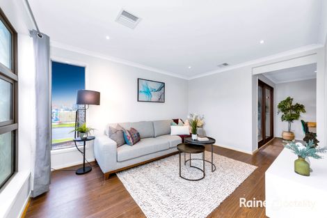 Property photo of 19 Selandra Boulevard Clyde North VIC 3978