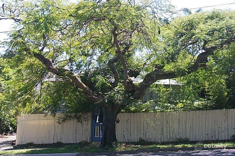 21 Tingal Rd, Wynnum, QLD 4178