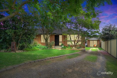 4 Lever Cl, Thornton, NSW 2322