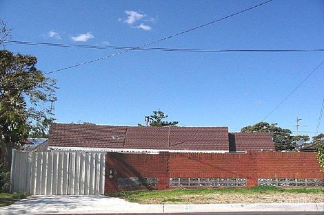 Property photo of 4 Crescent Road Charlestown NSW 2290