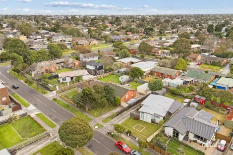 Property photo of 7 Silver Avenue Frankston North VIC 3200