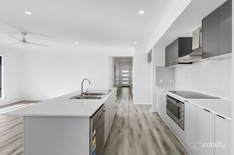 Property photo of 33 Vanessa Crescent Cotswold Hills QLD 4350