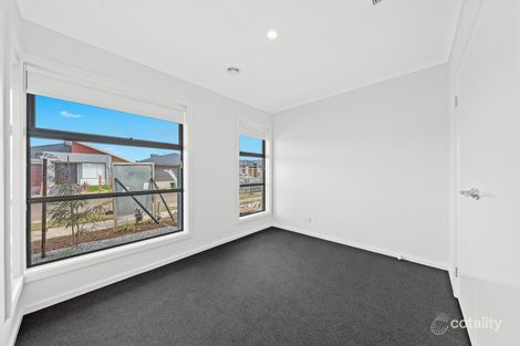 Property photo of 25 Eshal Crescent Wyndham Vale VIC 3024