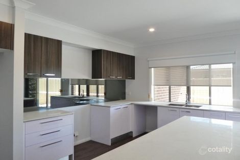 Property photo of 8 Nirvana Avenue Officer VIC 3809